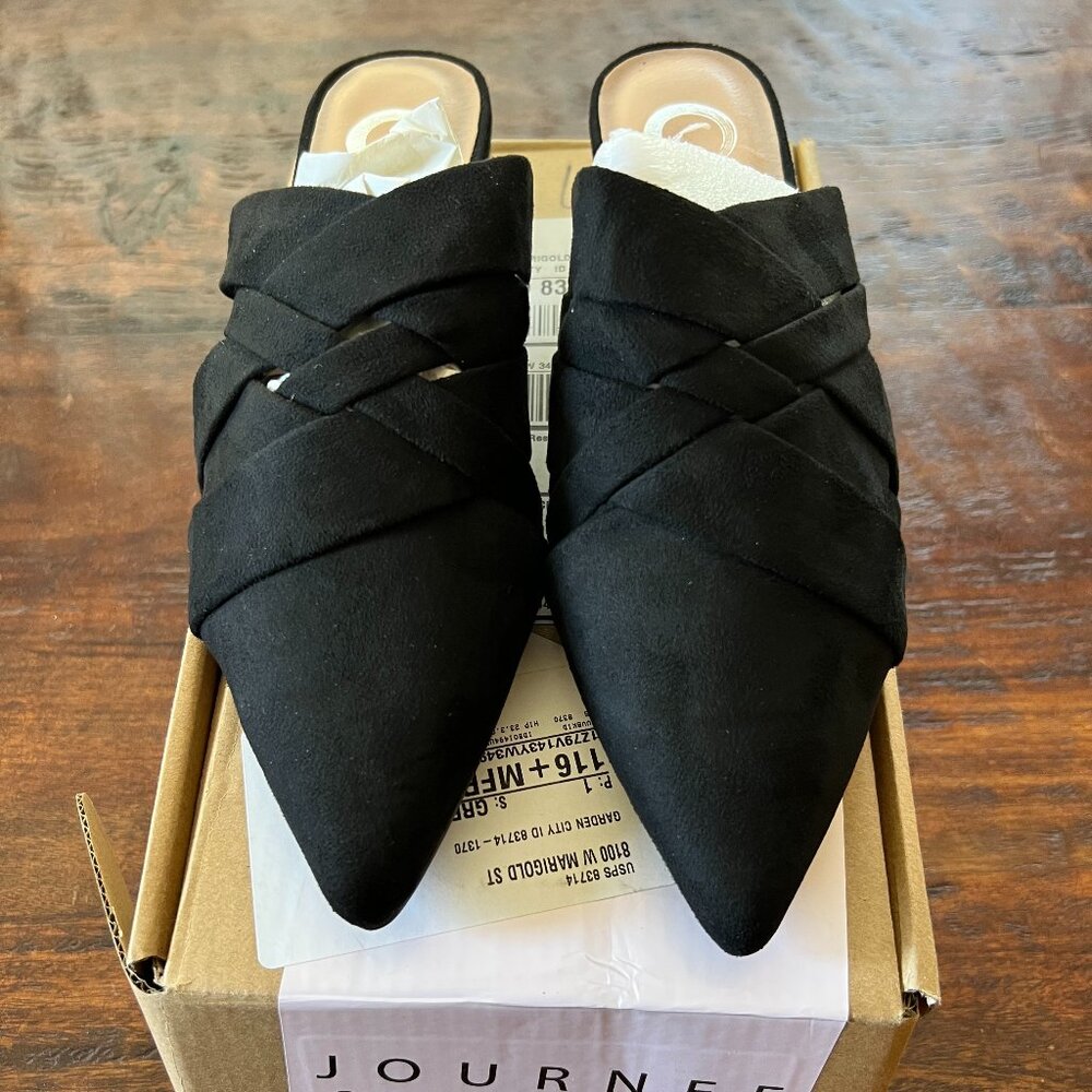 Women's Size 7 - Journee Slip on Mule Style Shoes / Black